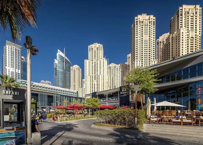 Spacious Sea View Studio At The Beach Jbr