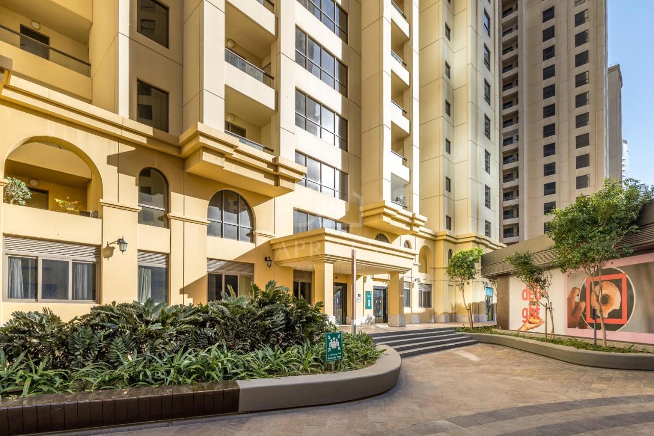 Spacious Sea View At The Jbr Apartamento Dubai