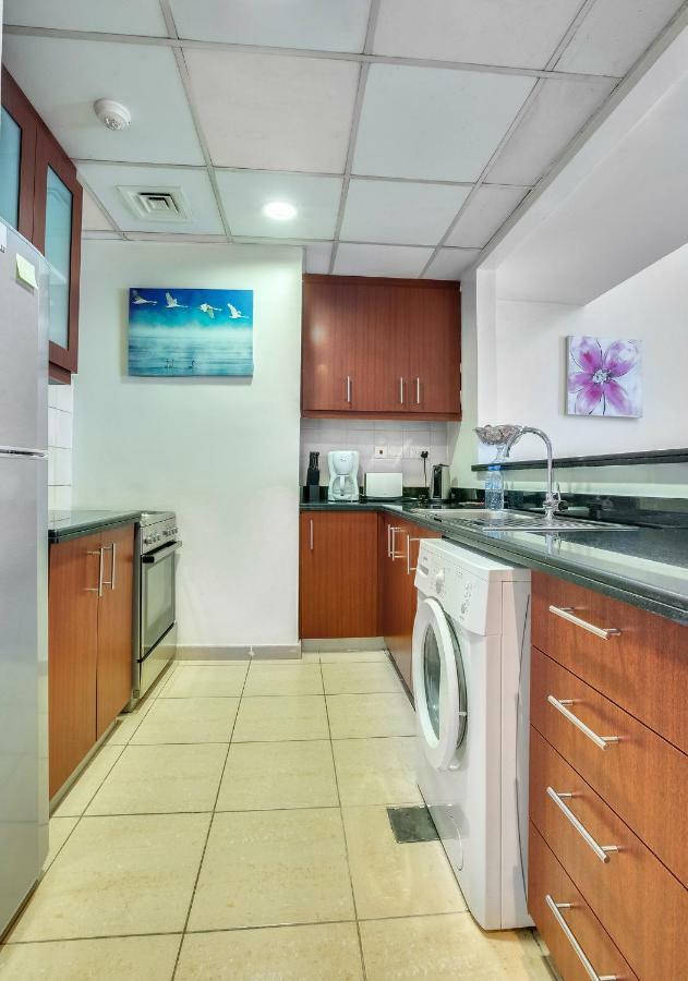 Apartamento Spacious Sea View At The Jbr Dubai